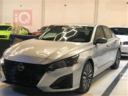 نيسان ألتيما